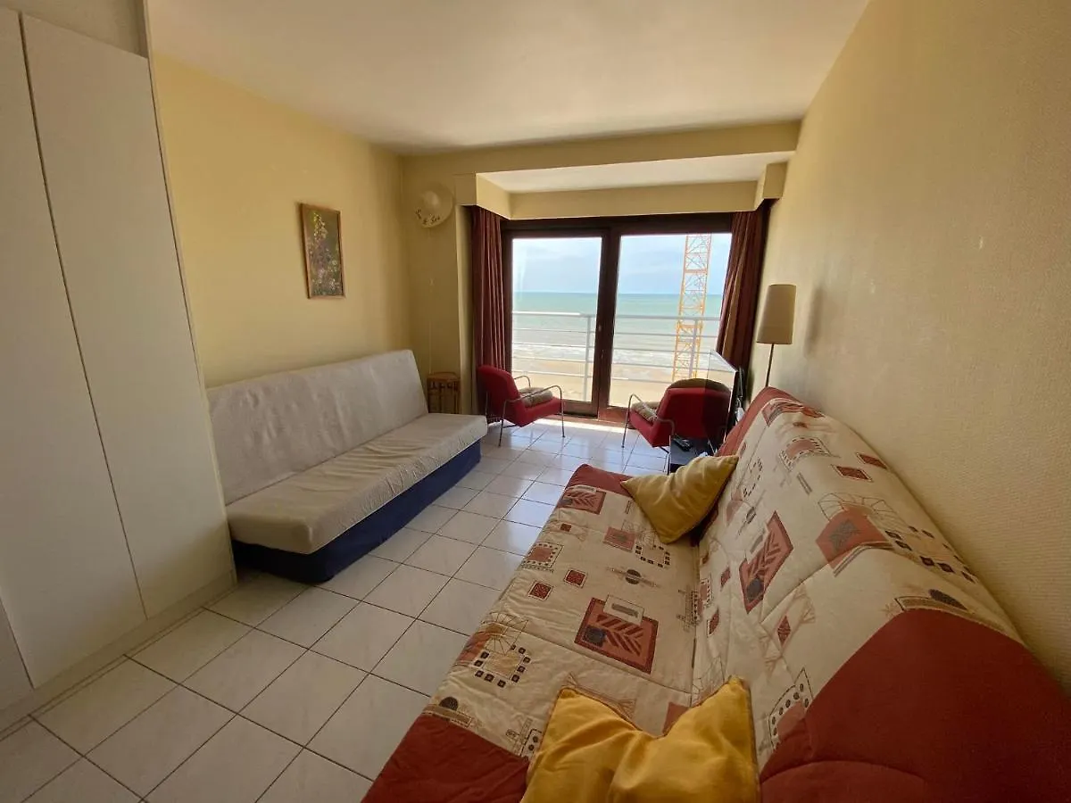 Apartment Studio Op Achtste Verdieping Op De Zeedijk Met Fenomenaal Zeezicht Voor 2 Personen Middelkerke