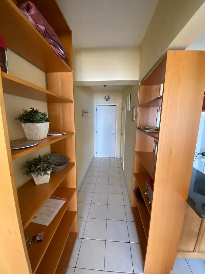 Apartment Studio Op Achtste Verdieping Op De Zeedijk Met Fenomenaal Zeezicht Voor 2 Personen Middelkerke Belgium