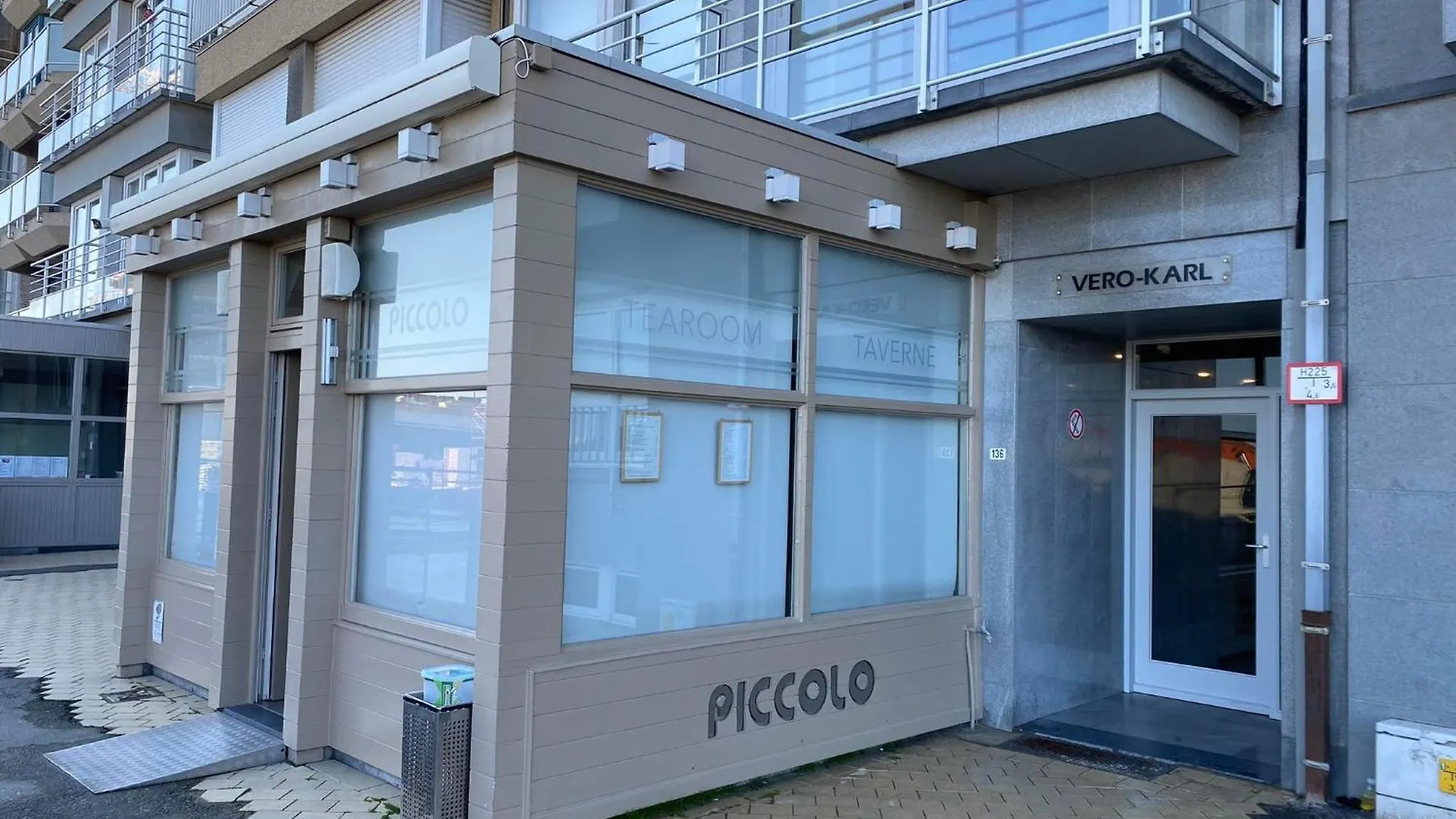 Studio Op Achtste Verdieping Op De Zeedijk Met Fenomenaal Zeezicht Voor 2 Personen Middelkerke Belgium